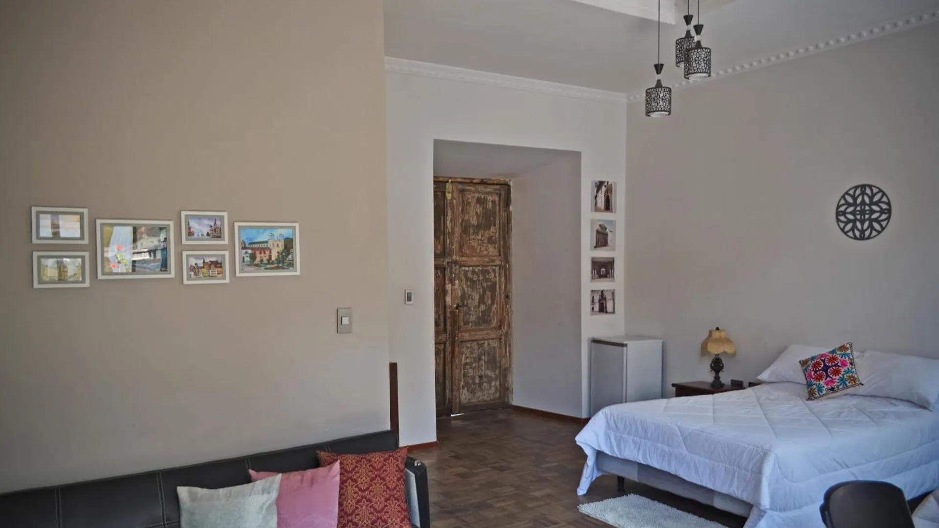 Traveler'S House Quito Apartment