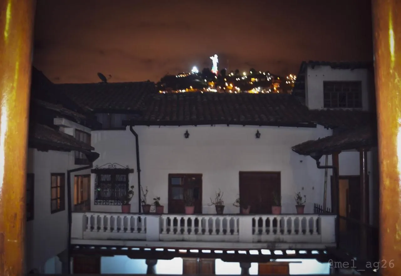Traveler'S House Quito Διαμέρισμα Δωμάτια σε οικογενειακή κατοικία